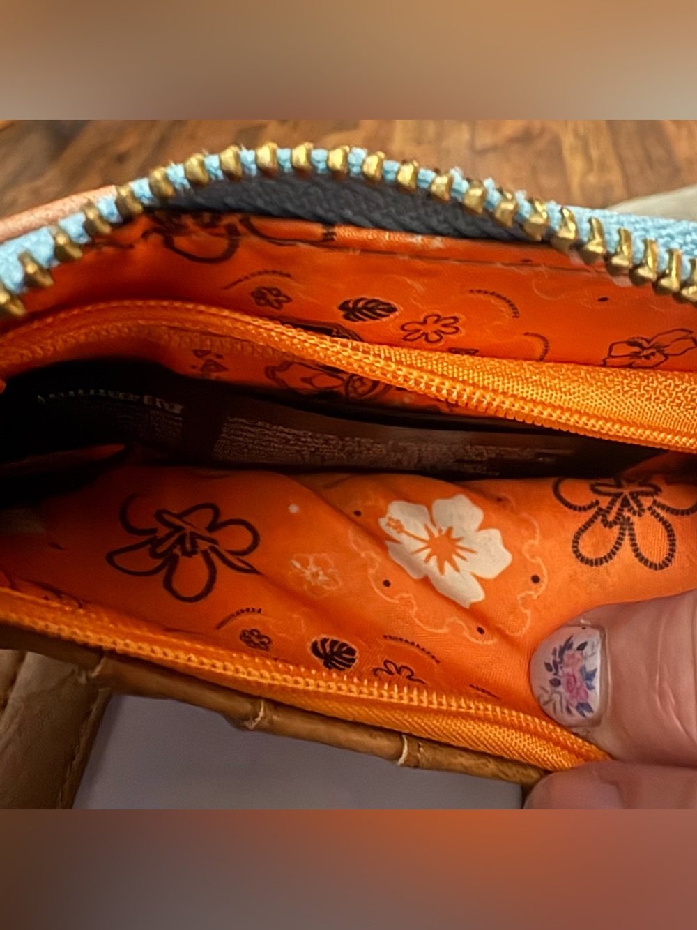 NEW Loungefly Disney Lilo & STITCH Cosplay Western Cowboy Hat Scrump Zip Wallet - Picture 5 of 6